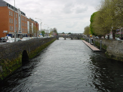 Abbey River Limerick May 2008 12_resize
