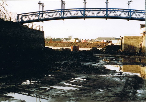 Limerick weir during construction 1_resize