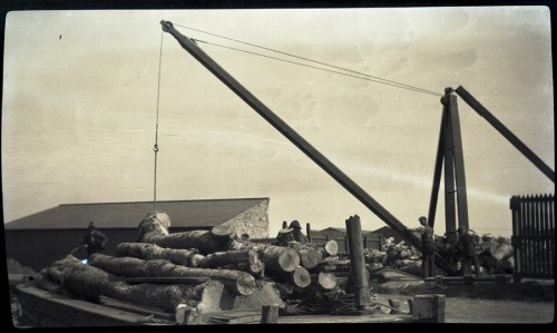 Loading_canal_boat_6in-1