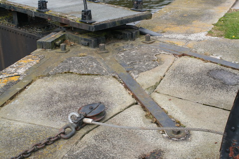 Lower east gate collar 01_resize