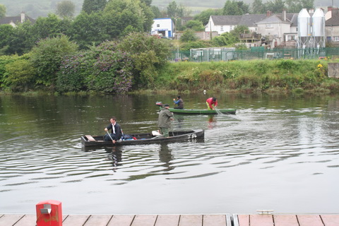Snap-net fishing Carrick-on-Suir August 2012 10_resize
