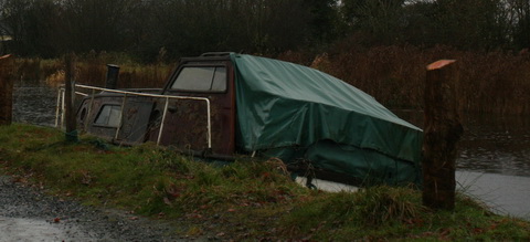 Jemmy X at Shannon Harbour December 2012 03_resize