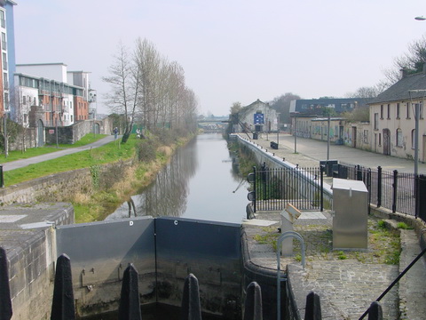 25 Grand Canal Harbour Limerick March 2007 01_resize