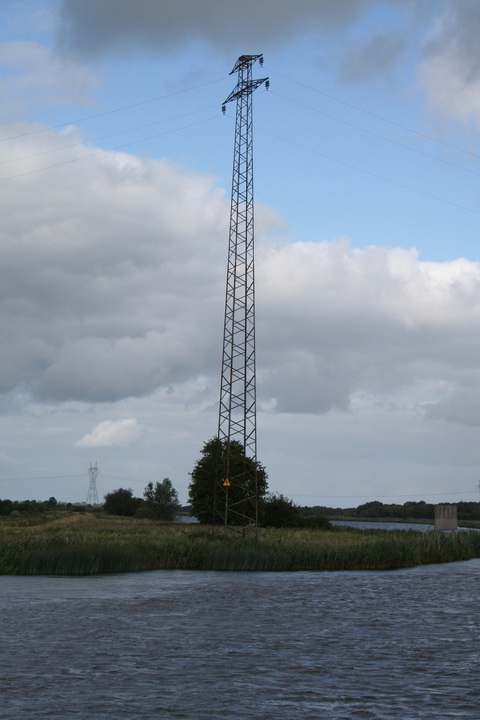 Lower pylons 2_resize