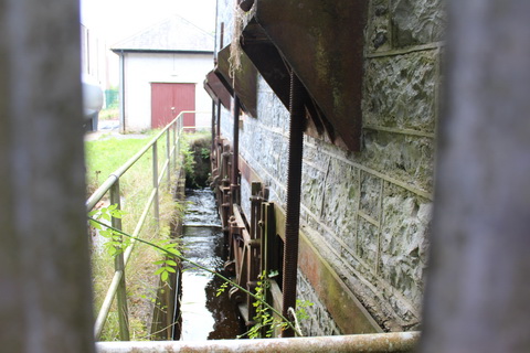 Old waterworks building 08_resize