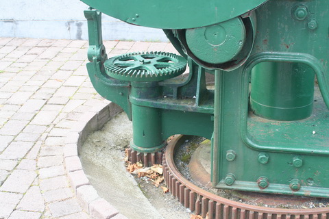 Waterford Scotch Quay crane 05_resize