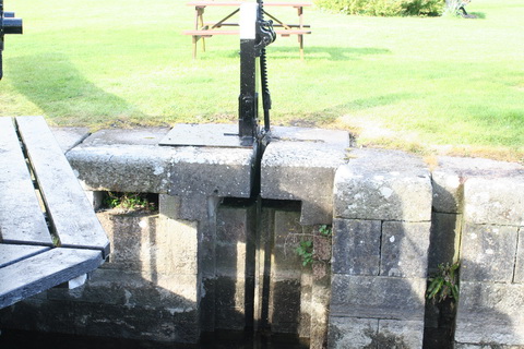 Coolnahay in drought April 2012 19_resize