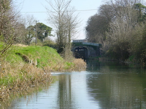 Small structure near Soldier's Island 01