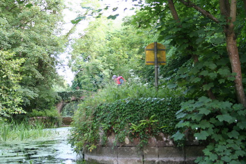 Gate buttresses of turf lock 01_resize_resize