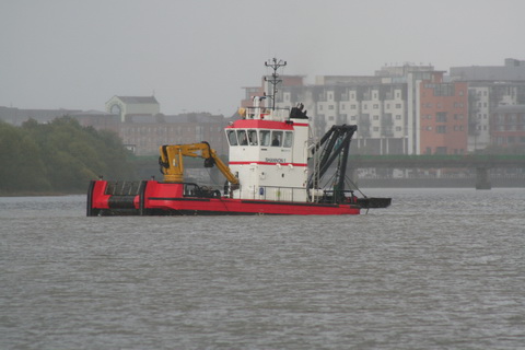 Limerick Port dredger Shannon I 1_resize