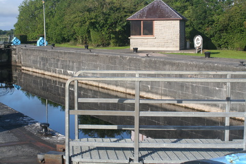 Victoria Lock, Meelick