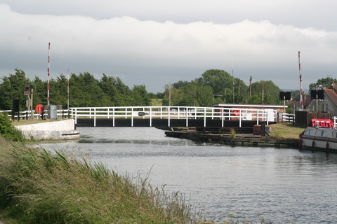 Purton lower bridge 08_resize
