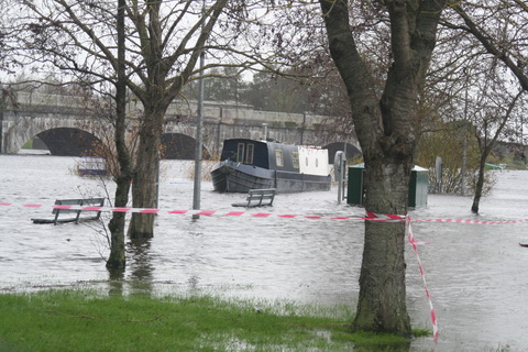 Floods 20151208 Banagher 05_resize
